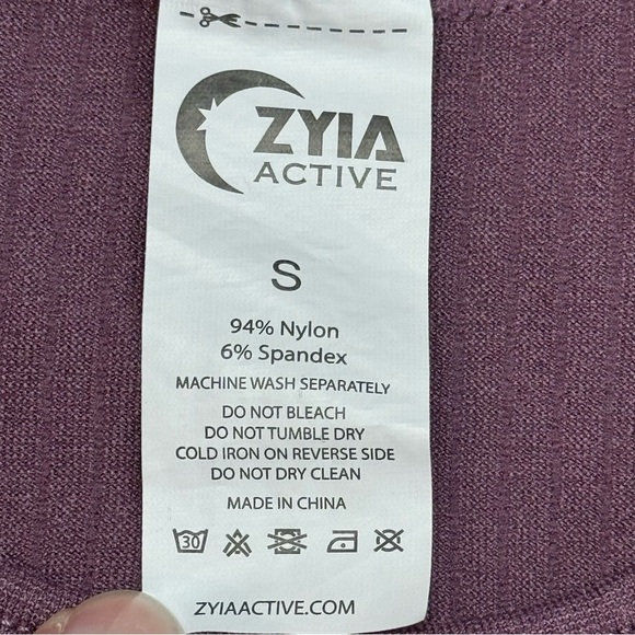 ZYIA Purple Fitted Sleeveless Tank Top - Picture 3 of 8